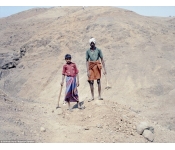 Chùm ảnh về sự nghèo đói đang bủa vây thế giới